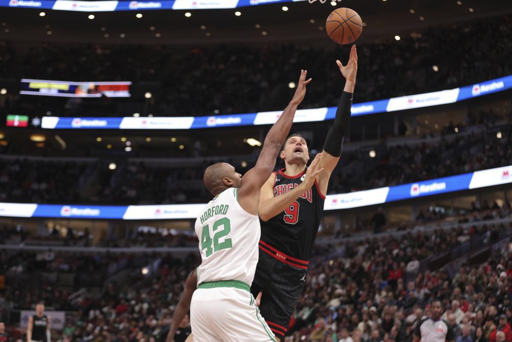 定地认为自 定地认为自