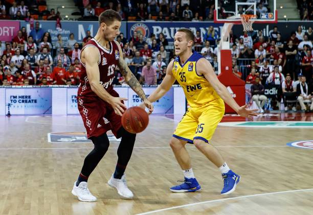 通过与开利 通过与开利